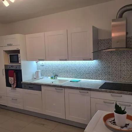 Apartament By The Sea Kastel Luksic, - 22651