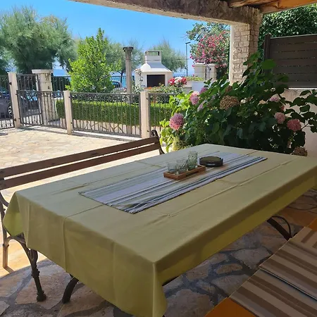 By The Sea Kastel Luksic, - 22651 Apartament